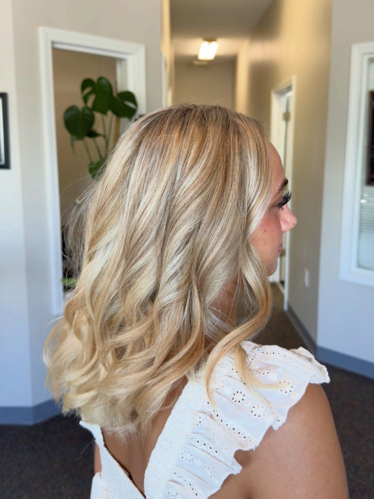 The perfect summer blonde